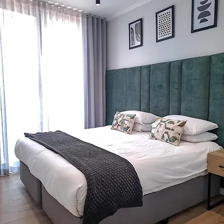 Executive Apartment At Ellipse Waterfall Midrand Exterior photo